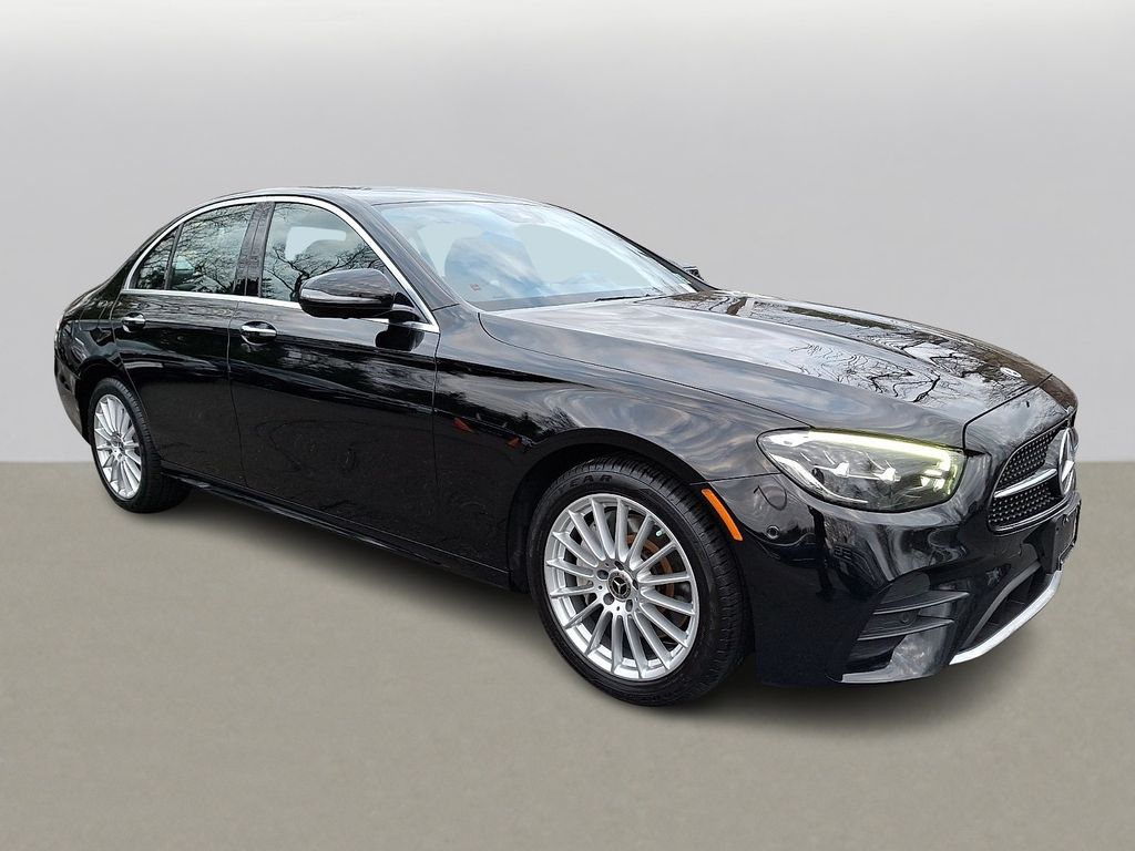 Thumbnail: 2022 Mercedes-Benz E-Class - 2