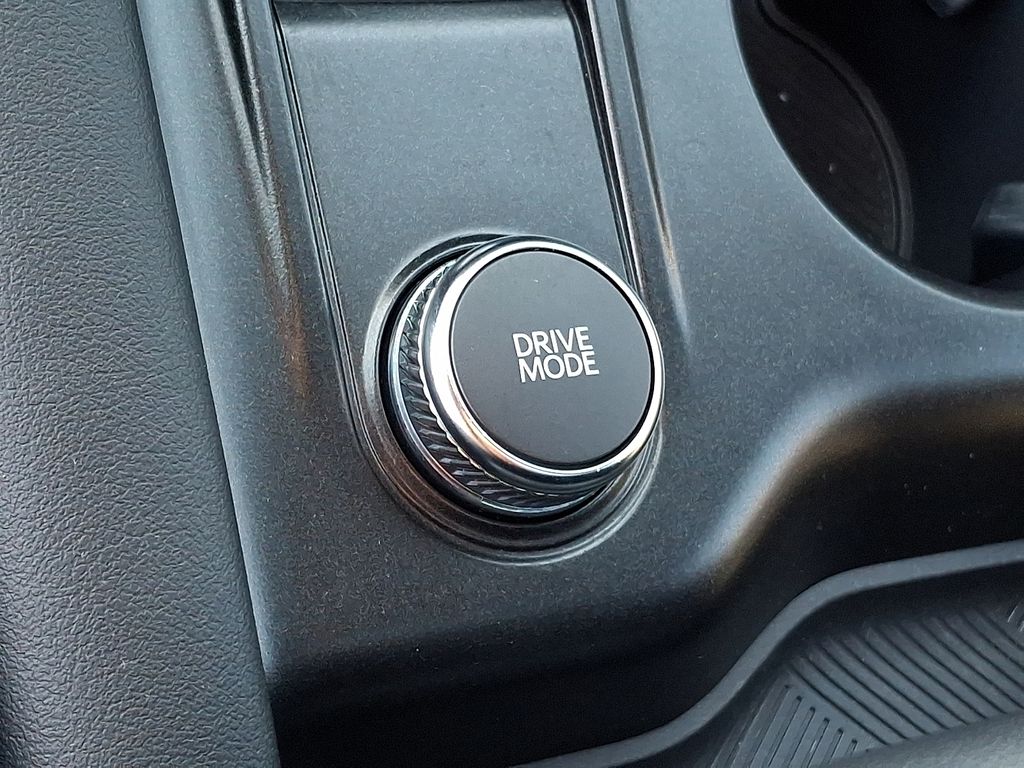 Thumbnail: 2025 Ford Explorer - 20