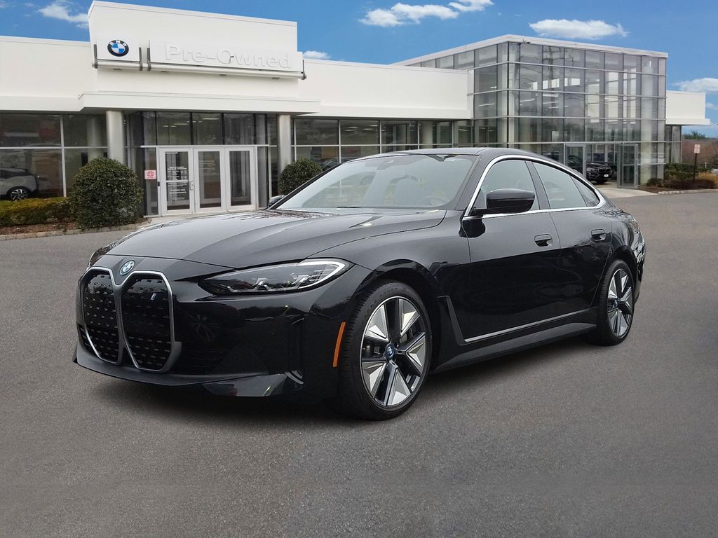 Thumbnail: 2024 BMW i4 - 1