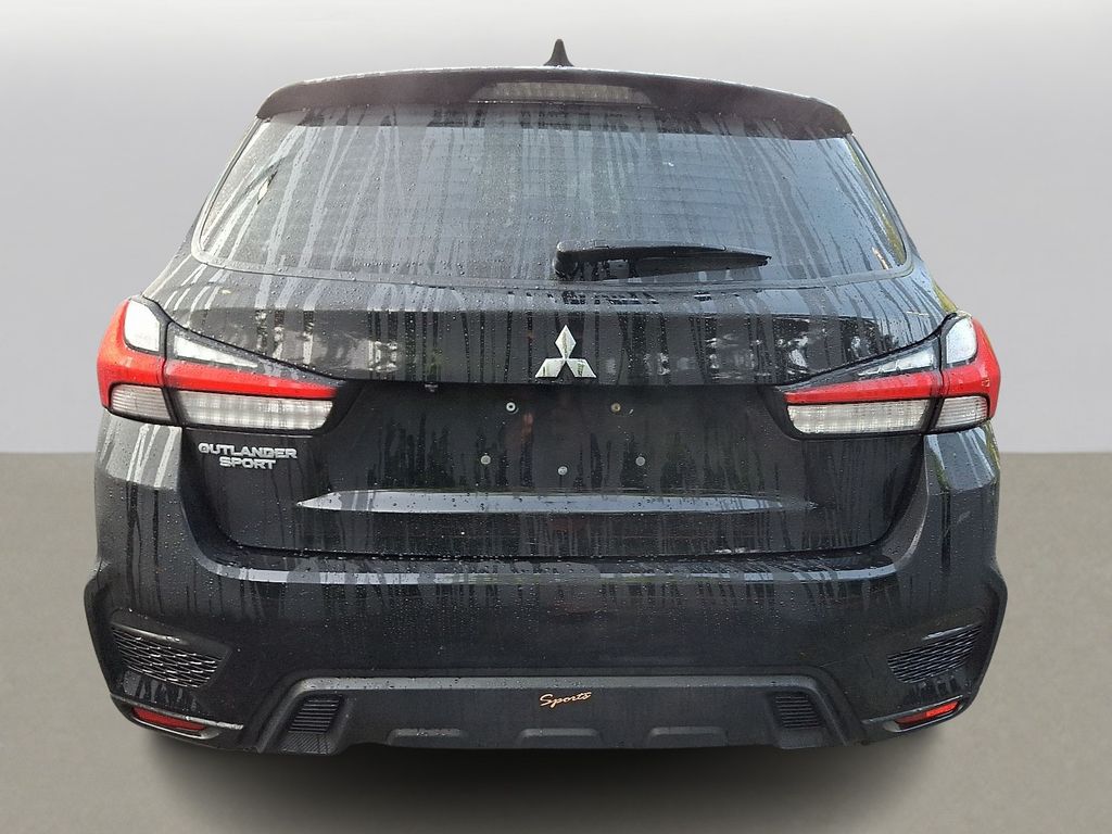 2022 Mitsubishi Outlander Sport ES 5