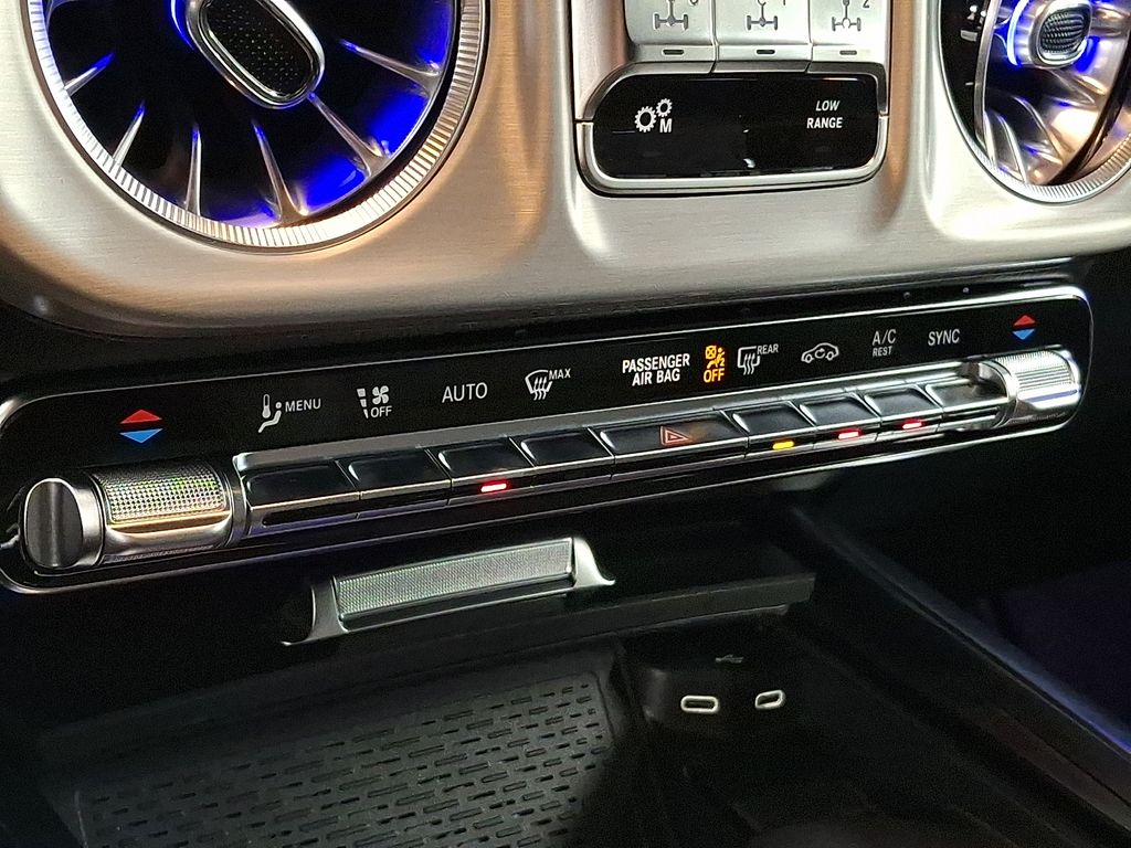 Thumbnail: 2025 Mercedes-Benz G-Class - 12