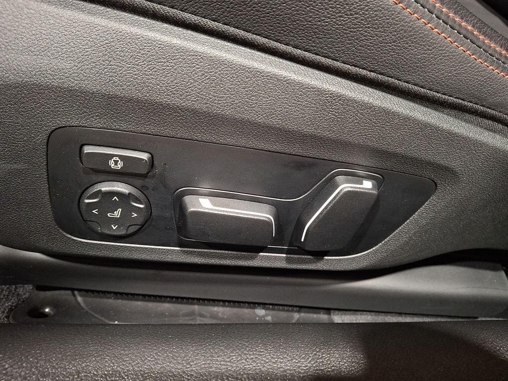 Thumbnail: 2025 BMW 4 Series - 12