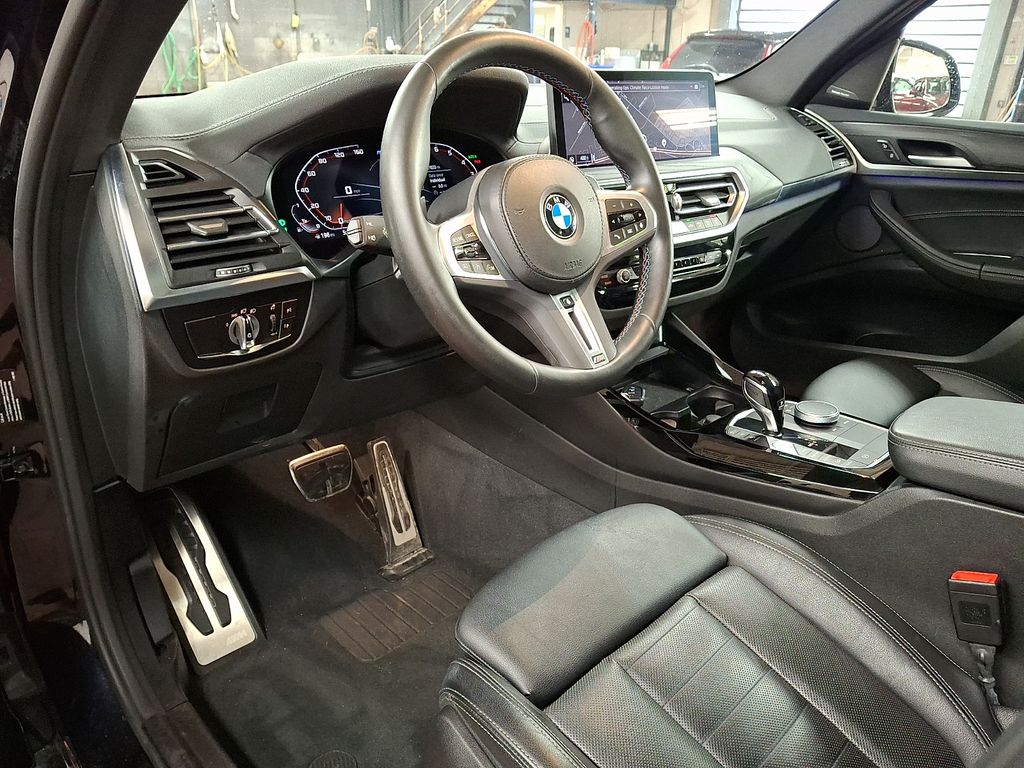 Thumbnail: 2023 BMW X3 - 9