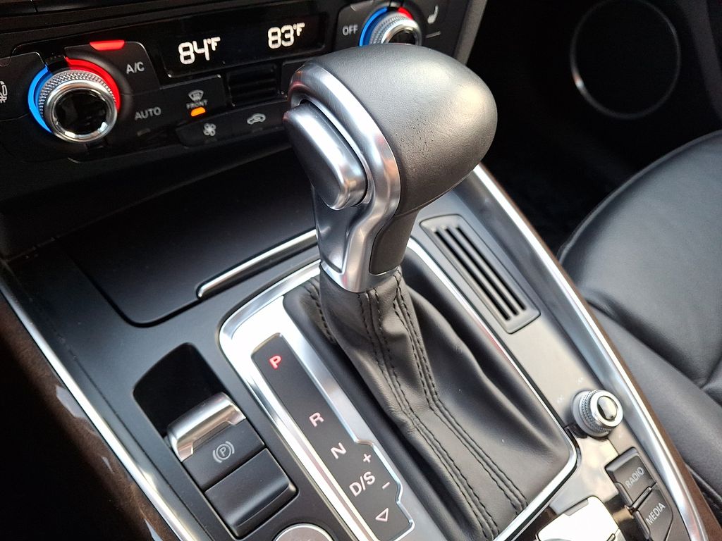 Thumbnail: 2016 Audi Q5 - 12