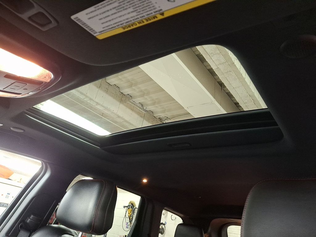 Thumbnail: 2020 Jeep Grand Cherokee - 11