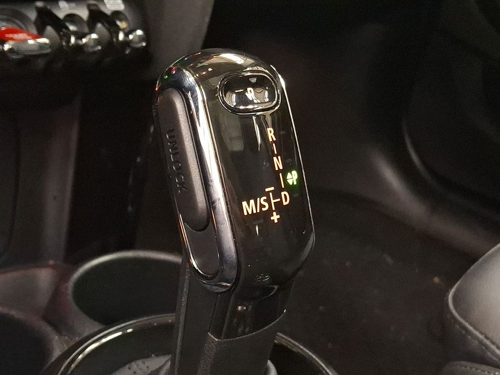 Thumbnail: 2024 MINI Cooper Hardtop - 13