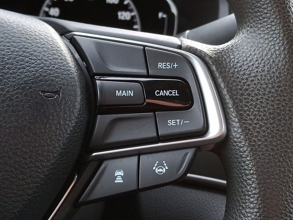 Thumbnail: 2019 Honda Accord - 17