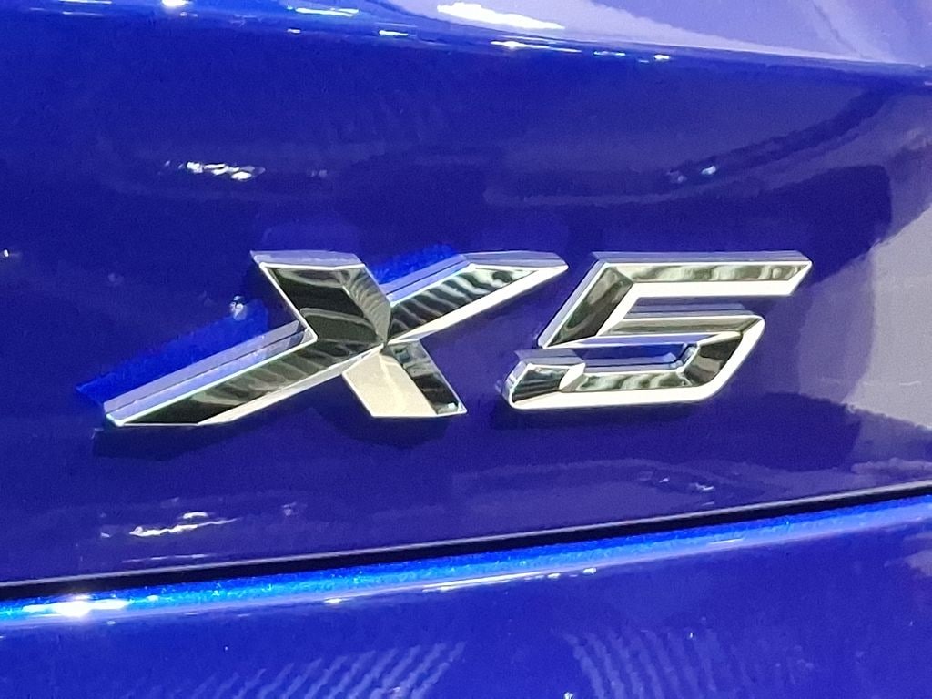 Thumbnail: 2026 BMW X5 - 7