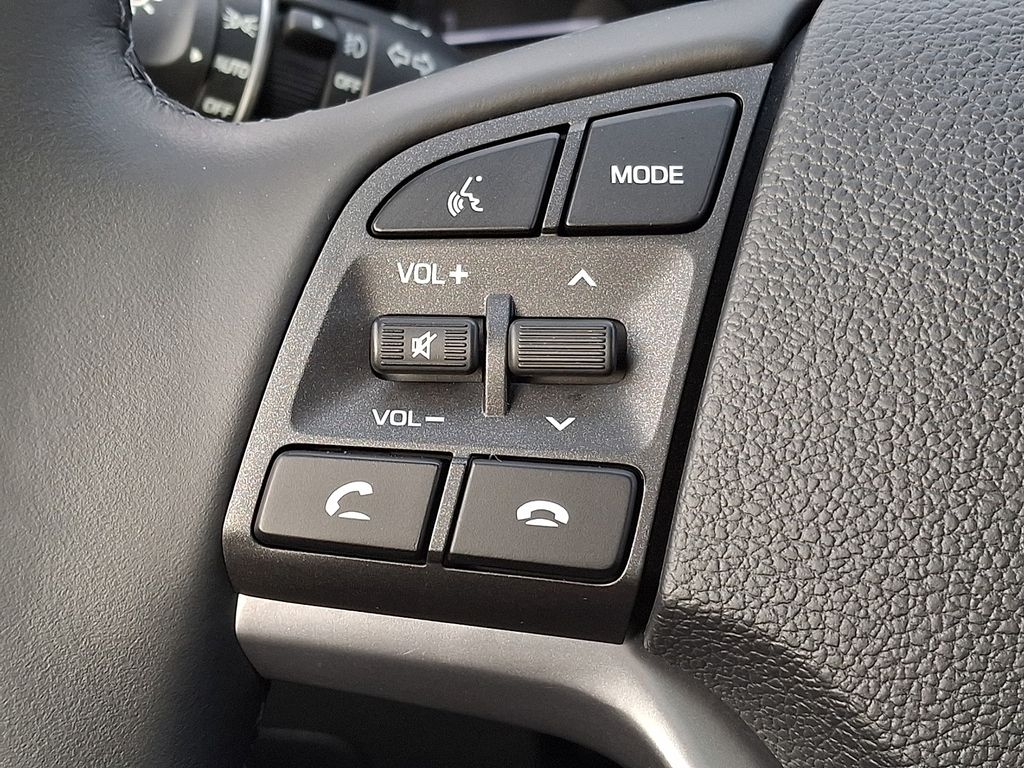 Thumbnail: 2021 Hyundai Tucson - 17