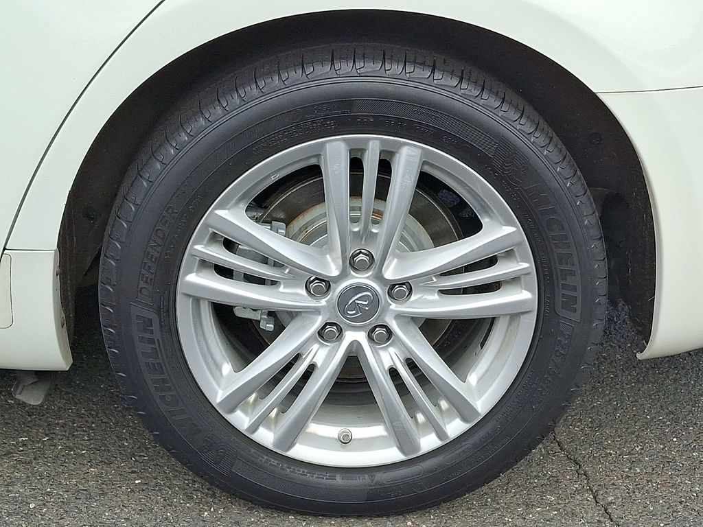 Thumbnail: 2012 INFINITI G37 - 6