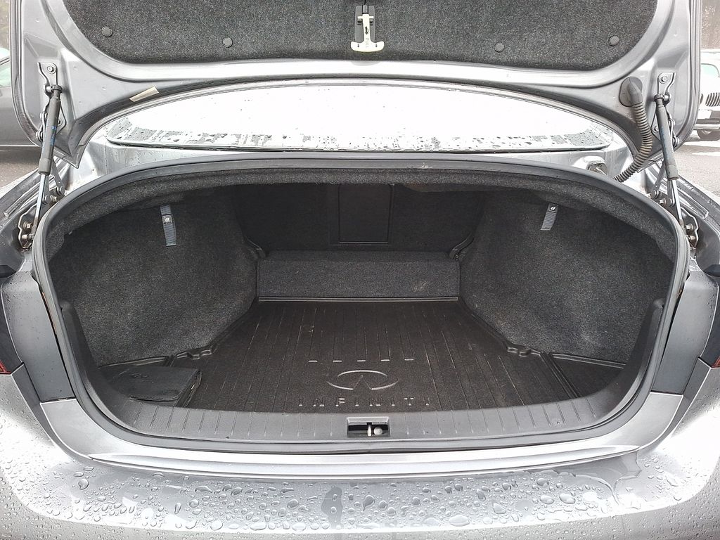 Thumbnail: 2018 INFINITI Q50 - 27