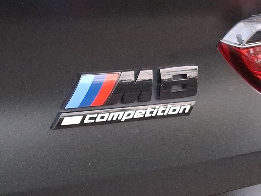 Thumbnail: 2023 BMW M8 - 30