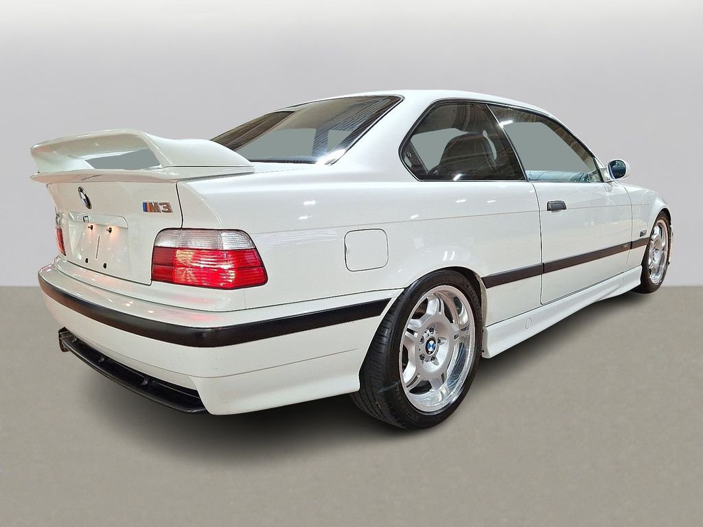Thumbnail: 1995 BMW M3 - 4