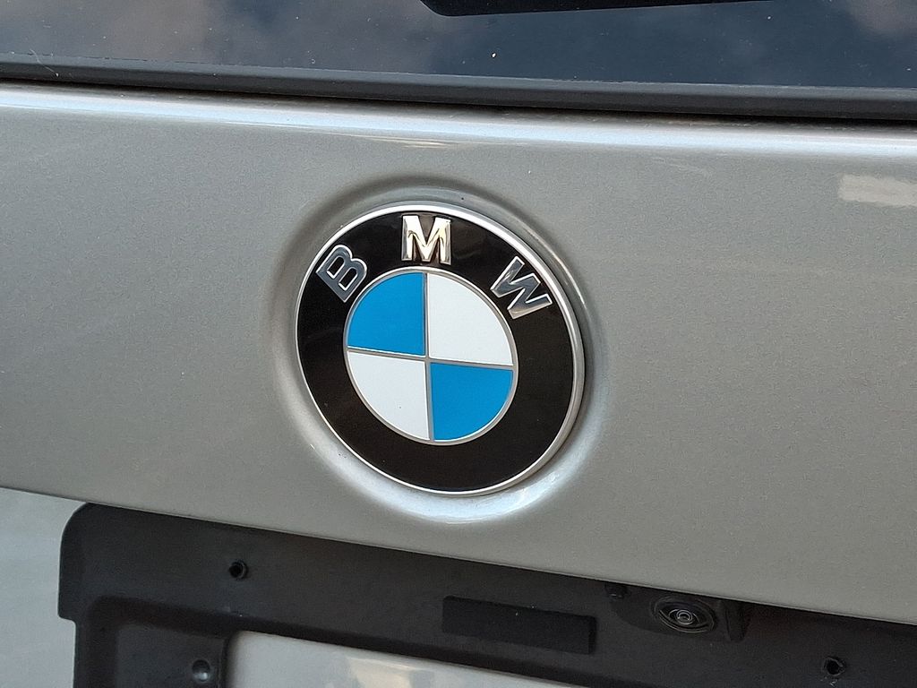 Thumbnail: 2024 BMW X1 - 30