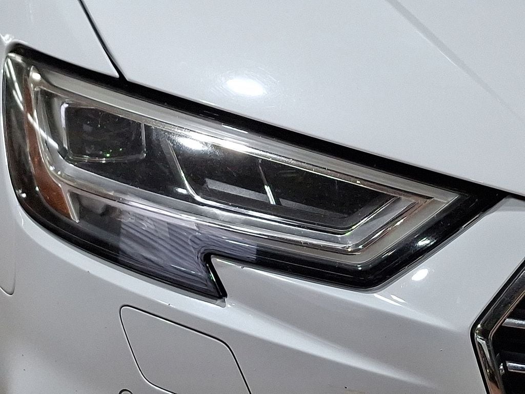 Thumbnail: 2018 Audi A3 e-tron - 26
