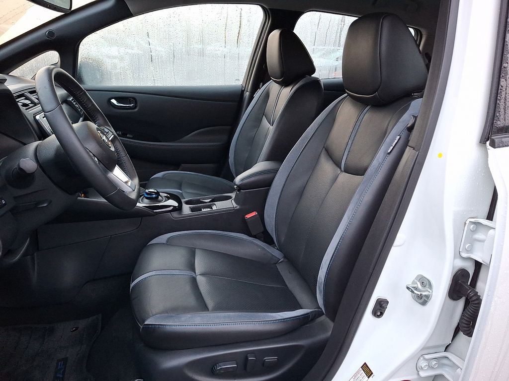 Thumbnail: 2019 Nissan Leaf - 11