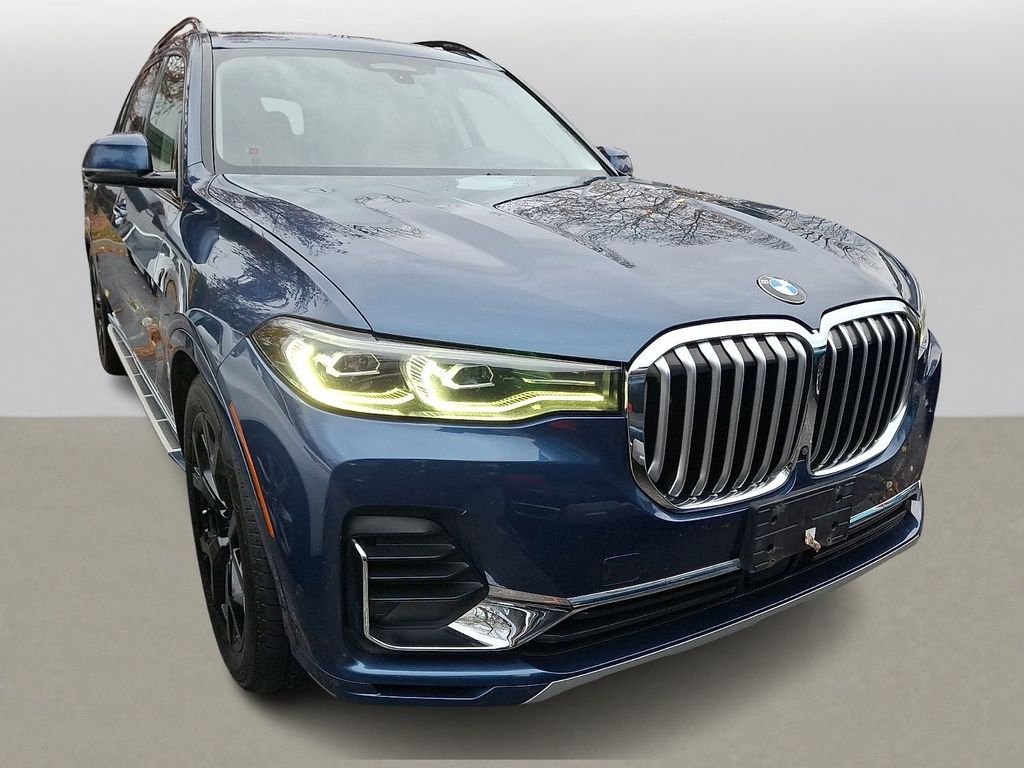 Thumbnail: 2021 BMW X7 - 2
