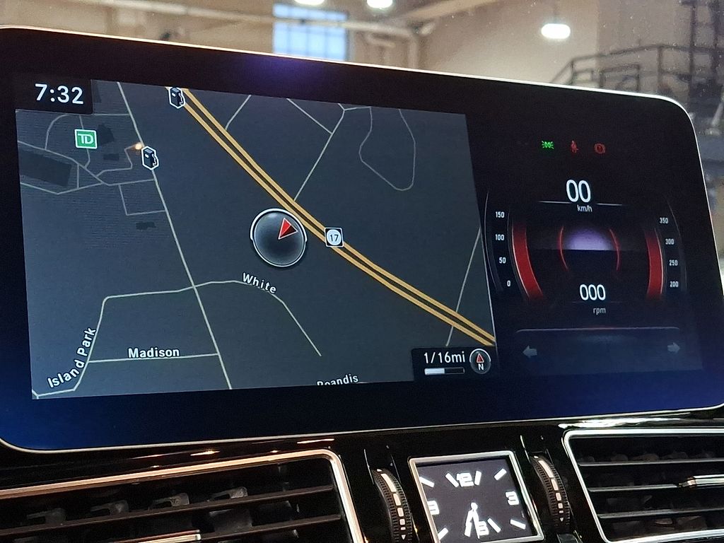 Thumbnail: 2019 Mercedes-Benz GL-Class - 16