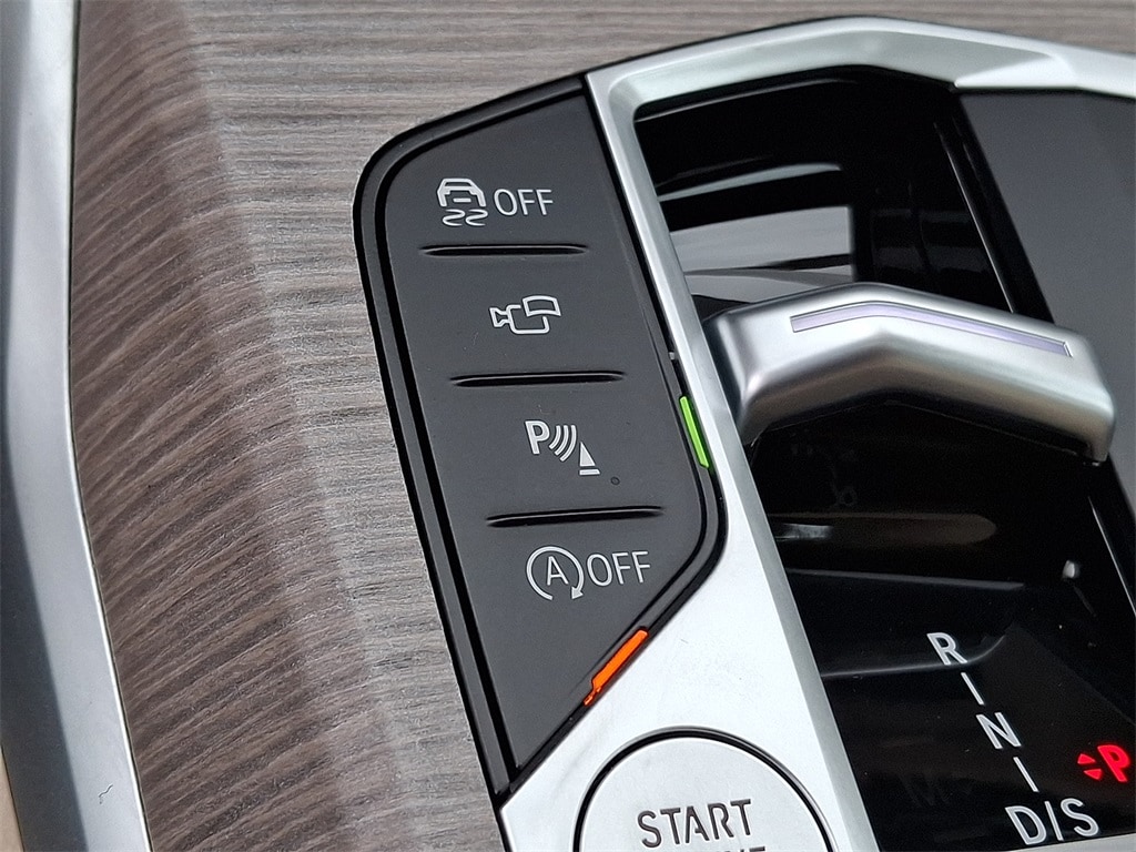 Thumbnail: 2025 BMW 3 Series - 20