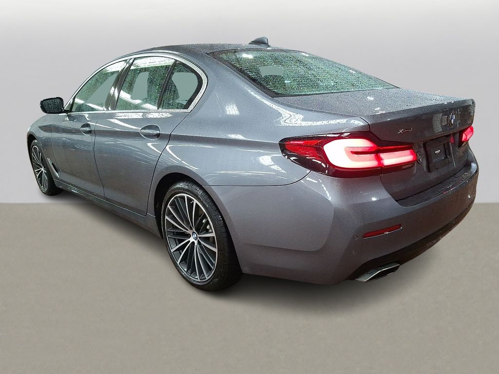 Thumbnail: 2022 BMW 5 Series - 5