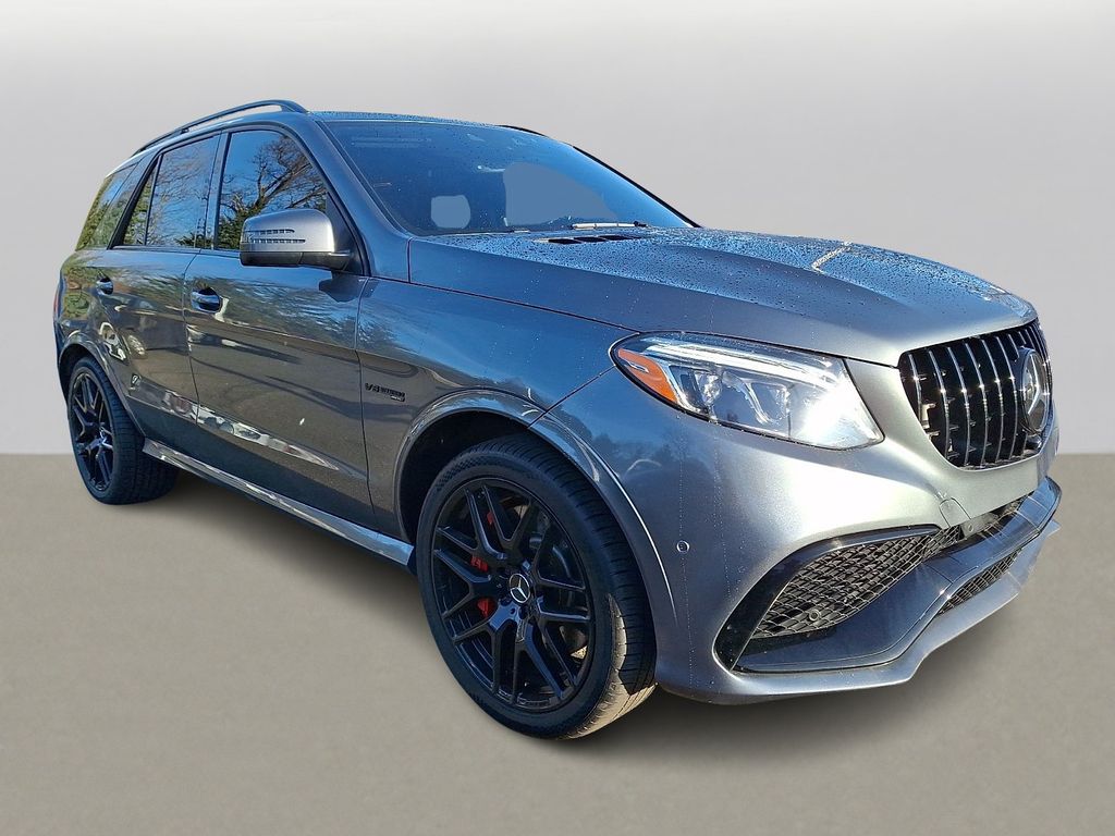 Thumbnail: 2019 Mercedes-Benz GL-Class - 2