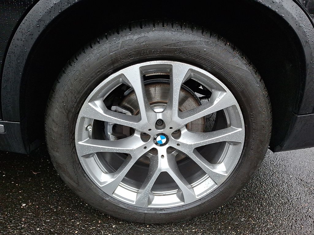 Thumbnail: 2023 BMW X5 - 7