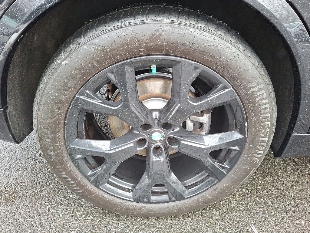 Thumbnail: 2023 BMW X7 - 6