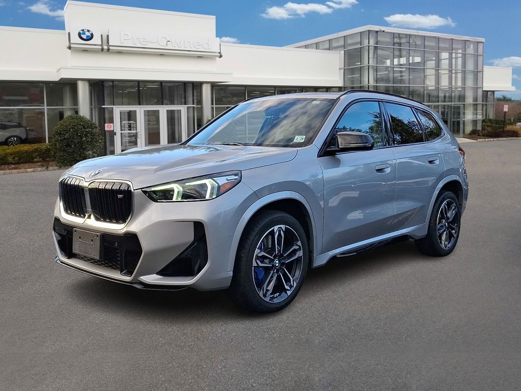Thumbnail: 2024 BMW X1 - 1