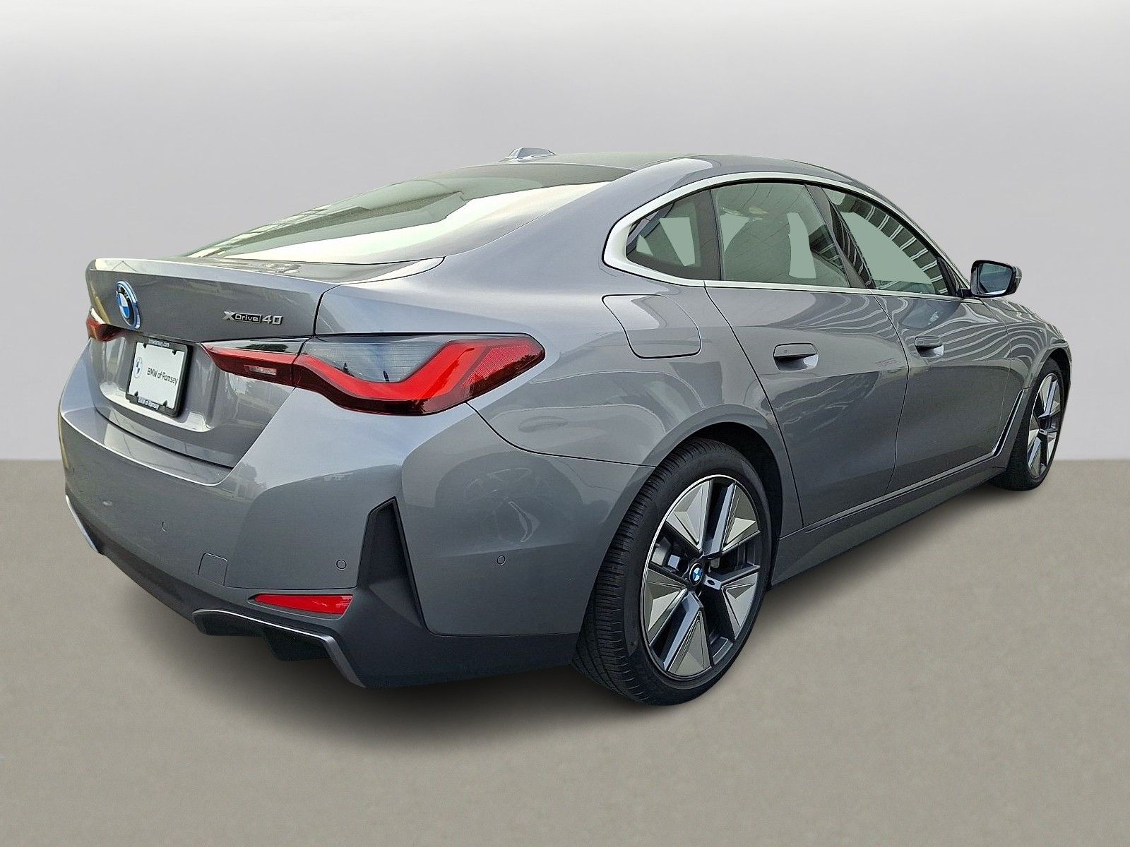 Thumbnail: 2025 BMW i4 - 4