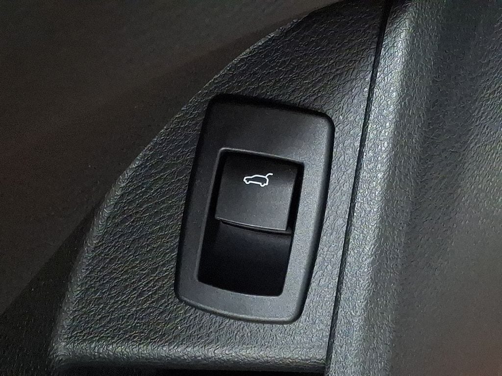 Thumbnail: 2020 BMW X2 - 24