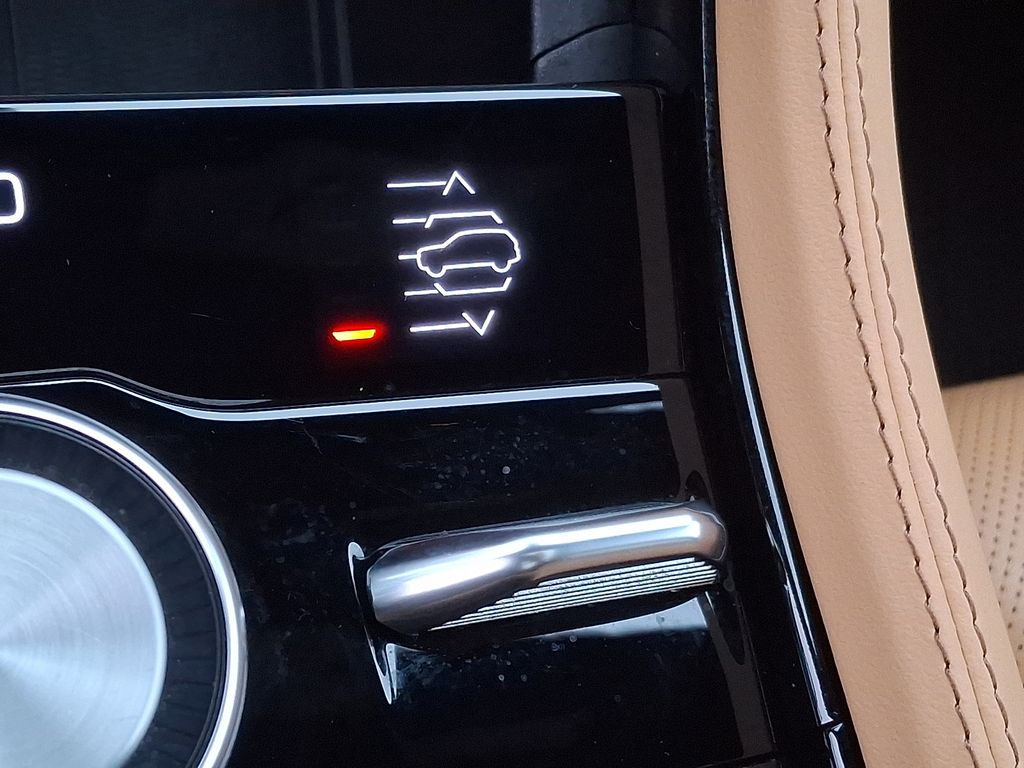 Thumbnail: 2023 Jeep Grand Cherokee - 22