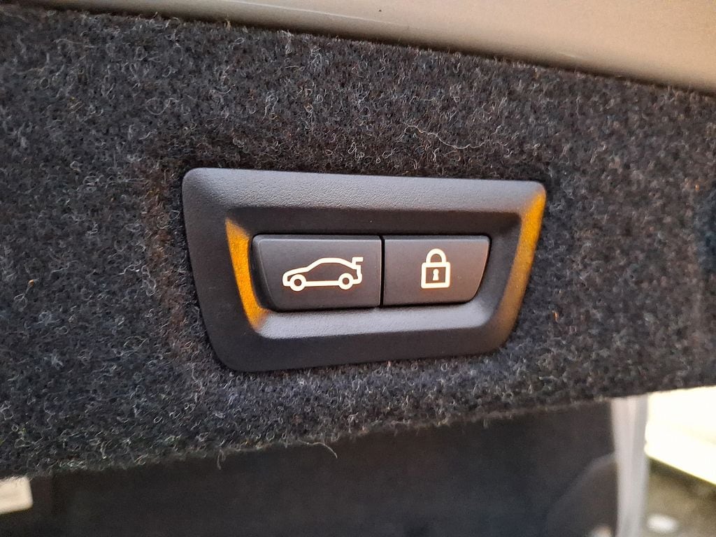 Thumbnail: 2018 BMW 5 Series - 27