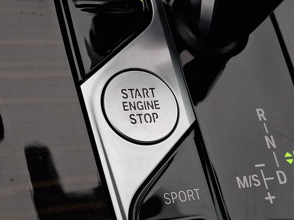 Thumbnail: 2023 BMW X5 - 20