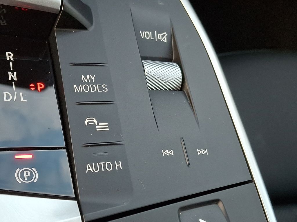 Thumbnail: 2024 BMW X2 - 21