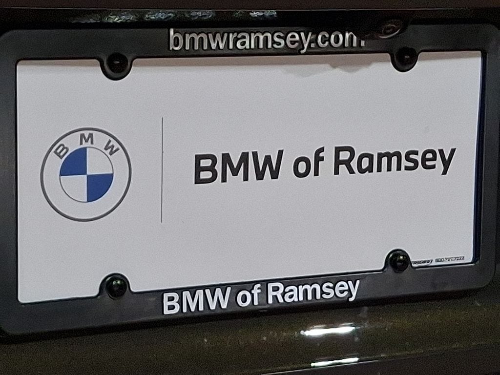 Thumbnail: 2022 Toyota Corolla - 22