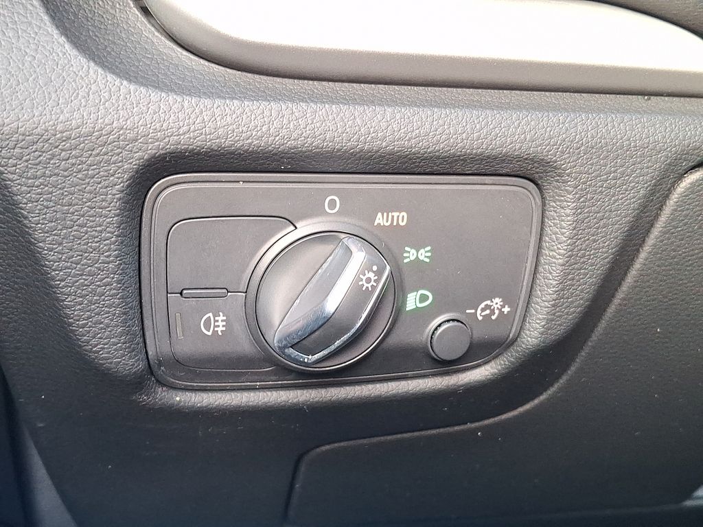 Thumbnail: 2016 Audi A3 - 22