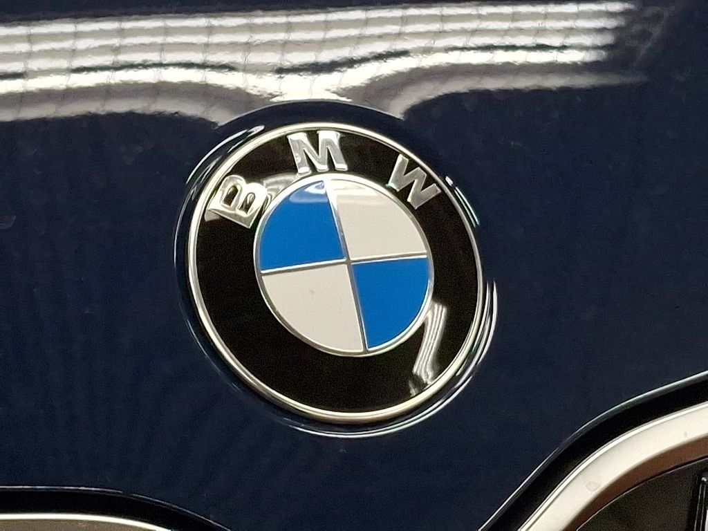 Thumbnail: 2026 BMW X1 - 6