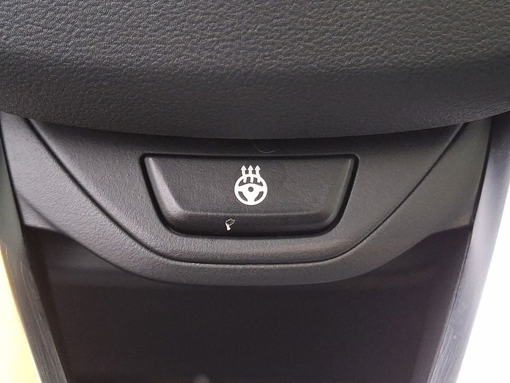 Thumbnail: 2025 BMW X4 - 20