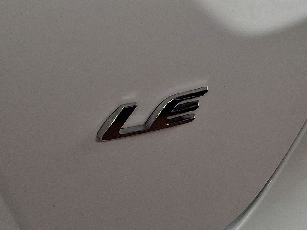 Thumbnail: 2020 Toyota Corolla - 27