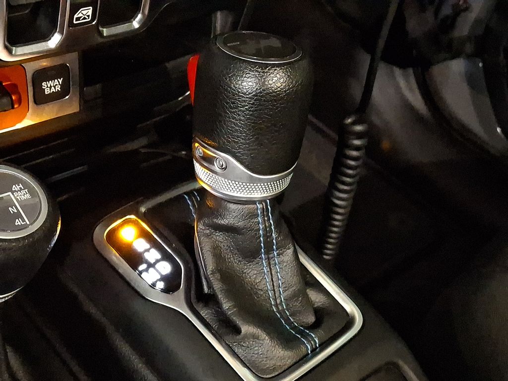 Thumbnail: 2021 Jeep Wrangler - 11