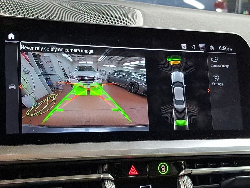 Thumbnail: 2021 BMW 3 Series - 15