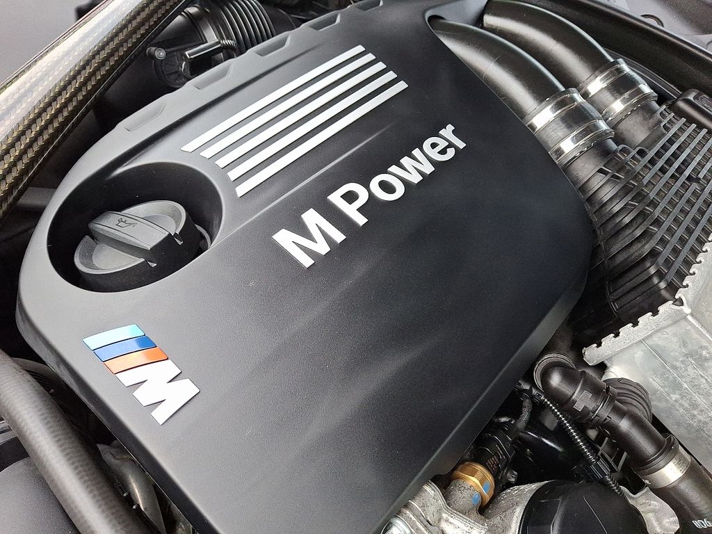 Thumbnail: 2018 BMW M3 - 24
