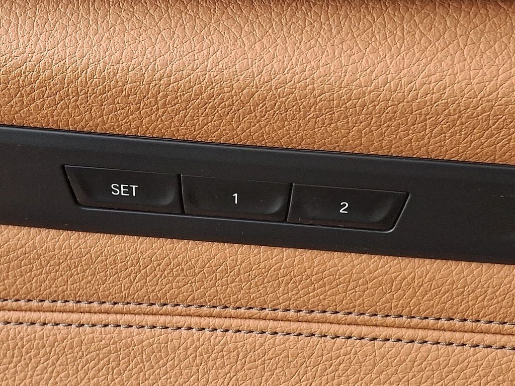 Thumbnail: 2019 BMW 5 Series - 24