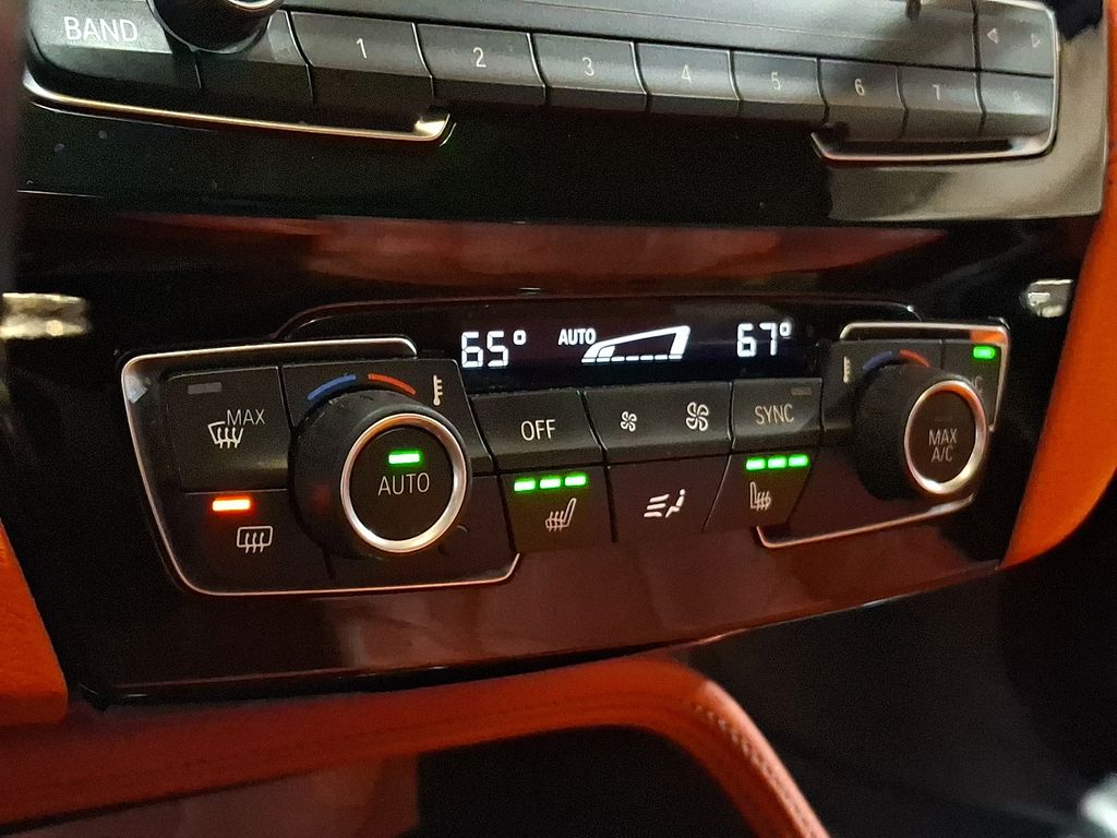 Thumbnail: 2022 BMW X2 - 13