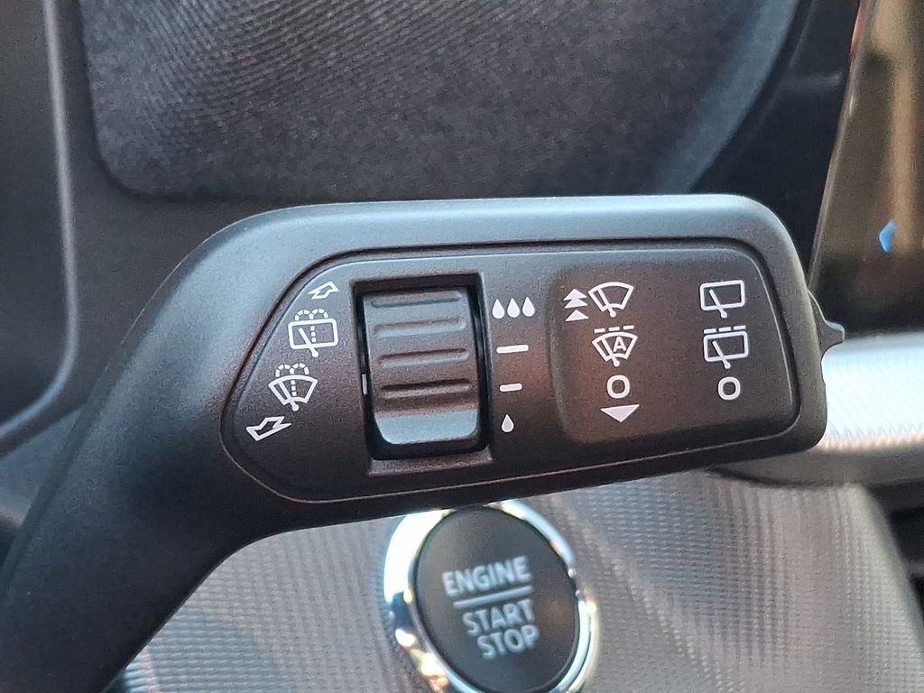 Thumbnail: 2025 Ford Explorer - 23