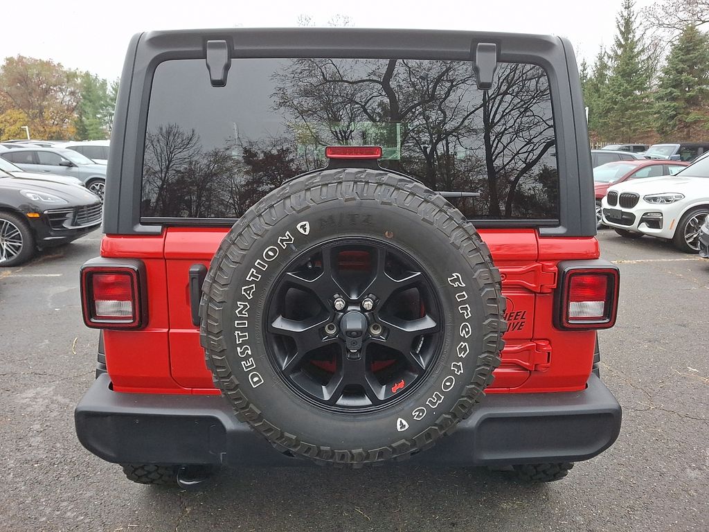 Thumbnail: 2021 Jeep Wrangler - 6