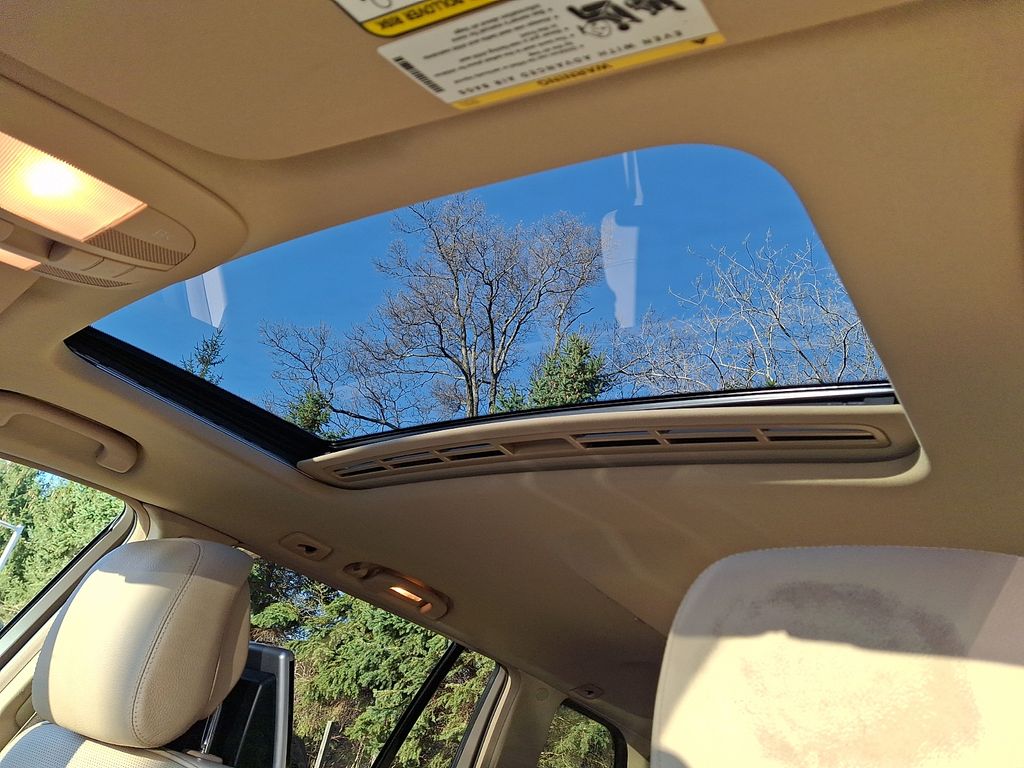 Thumbnail: 2011 Mercedes-Benz GL-Class - 12