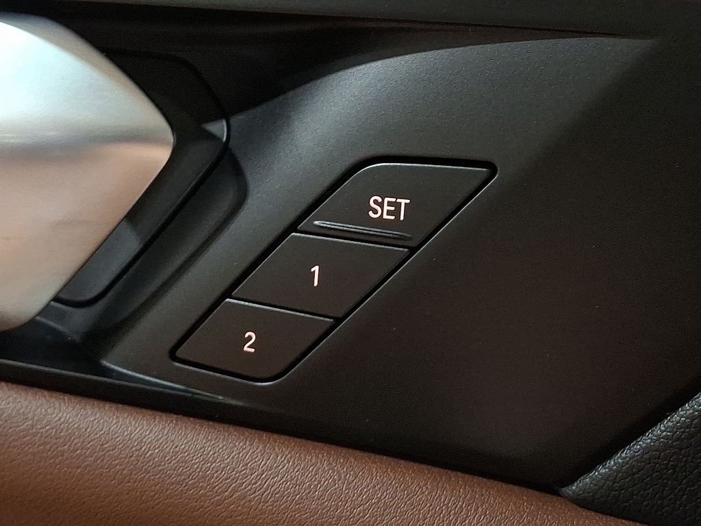 Thumbnail: 2023 BMW X5 - 26