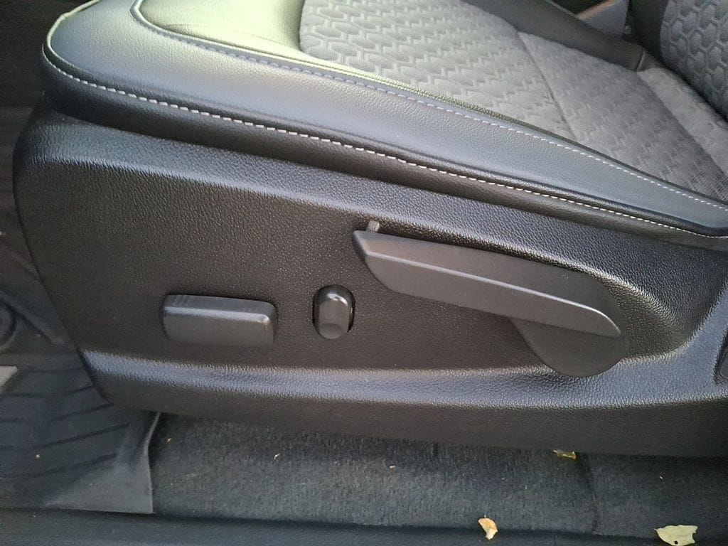 Thumbnail: 2021 Chevrolet Colorado - 11