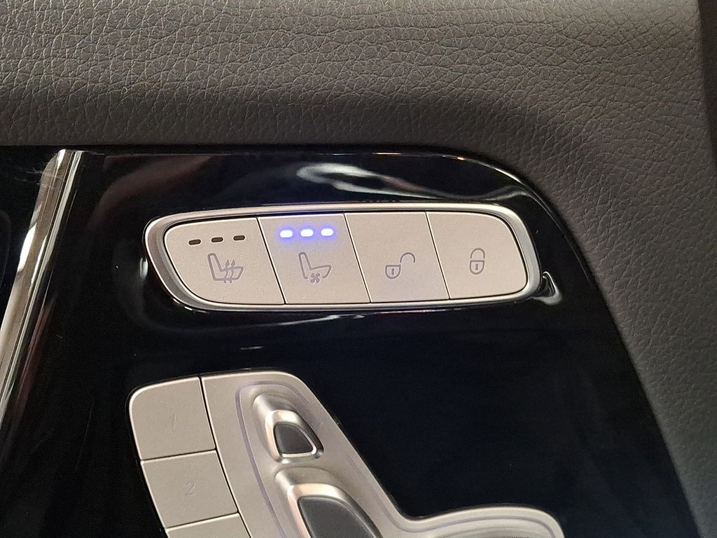 Thumbnail: 2025 Mercedes-Benz G-Class - 23